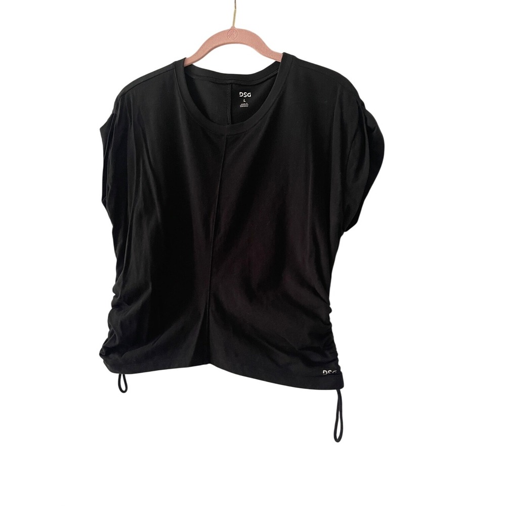 DSG black short sleeve workout T-shirt Large